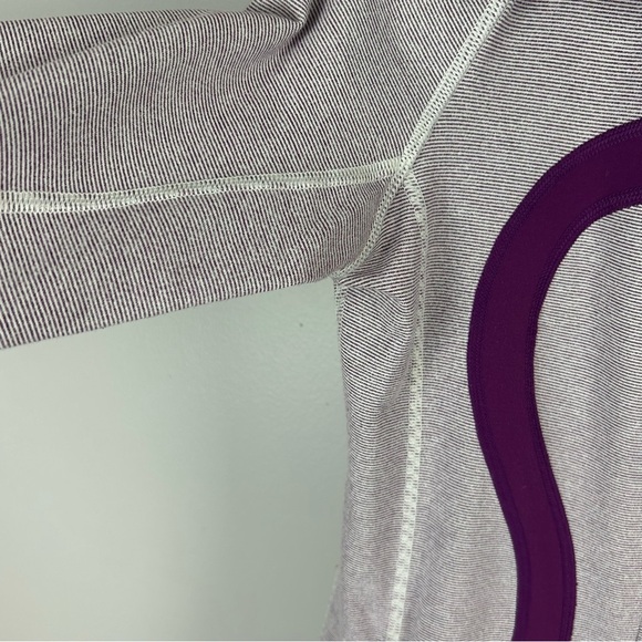 Lululemon Athletica Dewberry Microstripe in Stride Full Zip Jacket Size 4 - Picture 4 of 11